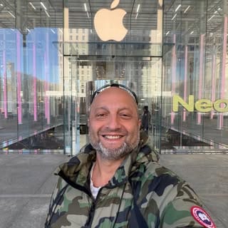 Omer Shuayb, Healthcare influencer in USA