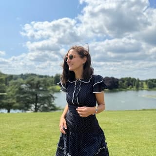 Carli Escobar, Parenting influencer in London