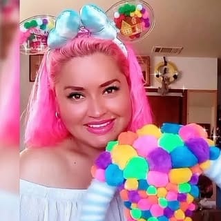 Victoria Celeste | DIYs & CRAFTS, Travel influencer in Los Angeles