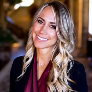 Susan Marques | Las Vegas Real Estate Advisor, Real Estate & Property influencer in Las Vegas