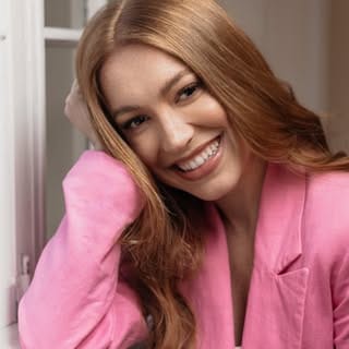 Thais Nascimento | Ginecologista, Healthcare influencer in São Paulo