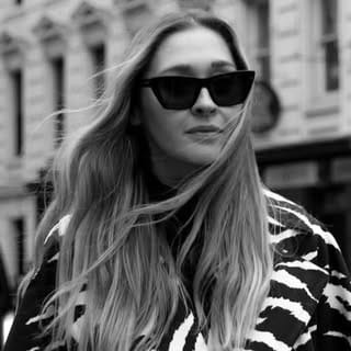 Victoria, Finance influencer in London