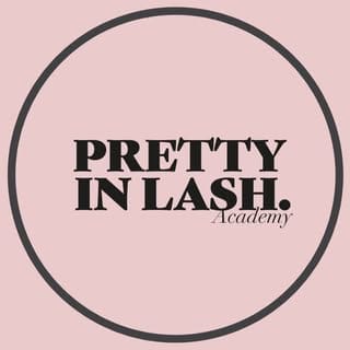 𝗣𝗥𝗘𝗧𝗧𝗬 𝗜𝗡 𝗟𝗔𝗦𝗛 𝗔𝗖𝗔𝗗𝗘𝗠𝗬, Art & DIY influencer in Birmingham