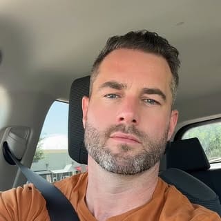 Derek McConnell, Home & Decor influencer in Austin
