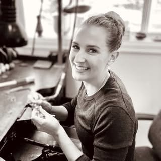 Leah Hollrock Fine Art & Jewelry, Music & Artists influencer in Denver