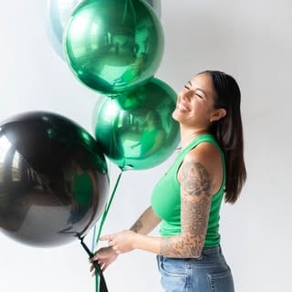 Vanessa | Chicago Balloons, Wedding & Events influencer in Chicago