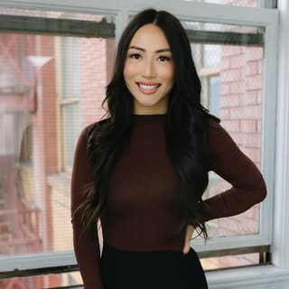 KIM LEE PREC* | VANCOUVER REALTOR 🇨🇦, Finance influencer in Vancouver