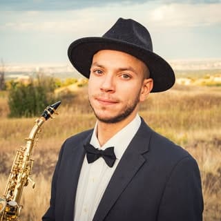 Brandon Theis, Entertainment influencer in Denver
