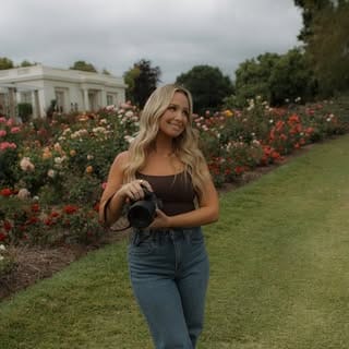 Southern California Photographer | Alyssa McVay, Photography & Video influencer in Newport Beach