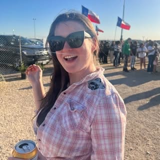 dribget | bridget, Art & DIY influencer in Austin