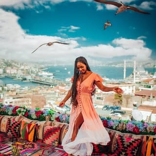 Malikah ● Affordable Travel & Lifestyle Creator ● Los Angeles, Automotive influencer in Cannes