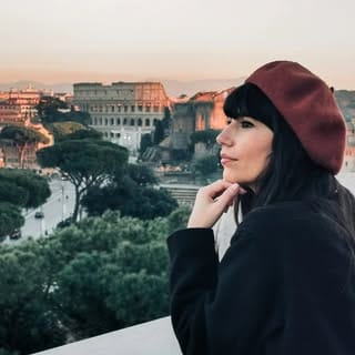 Vanessa Esteve | Roman tales 🇮🇹📽️🎞️, Beauty & Skincare influencer in Rome