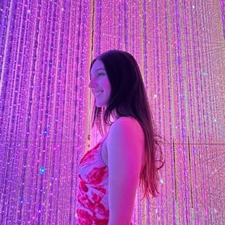 Tania ⍢ Travel Australia + Asia, Entertainment influencer in Cancún