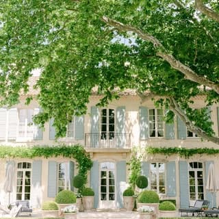 Le Mas des Poiriers, Real Estate & Property influencer in France