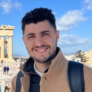 Dr. Jesús Armando B. González, Dental Care influencer in Australia