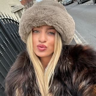 ILONA DO NASCIMENTO C., Photography & Video influencer in Paris