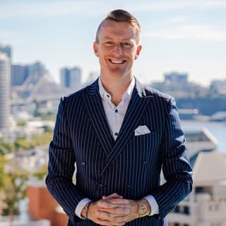 Simon Caulfield, Real Estate & Property influencer in Brisbane