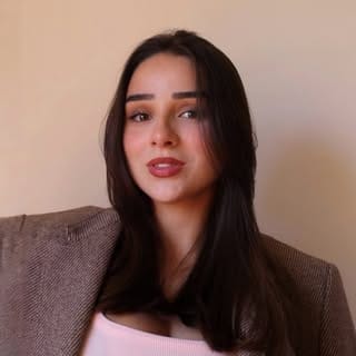 Rebeca Rodrigues Gonçalves, Pets influencer in Abu Dhabi