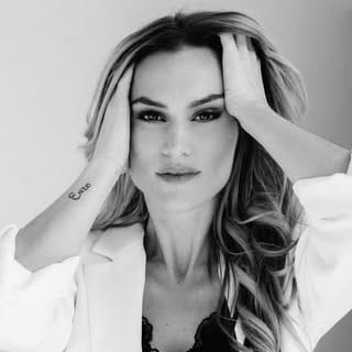 Elena Galera, Parenting influencer in Spain