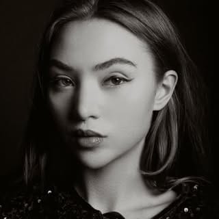 KIKI BIERNACKI, Healthcare influencer in Paris