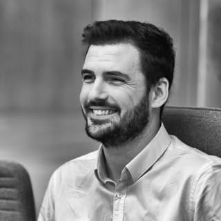 Eduardo Garzón Espinosa, Finance influencer in Madrid