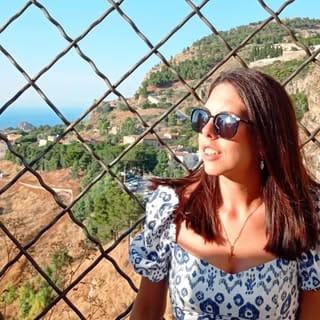 Silvia, Parenting influencer in Abu Dhabi