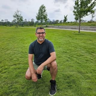 Jafeto Lovi, Pets influencer in Houston