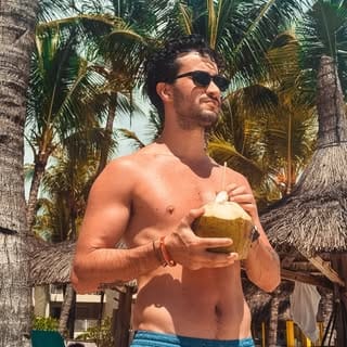 Alessandro Guiotto, Art & DIY influencer in Busan 釜山