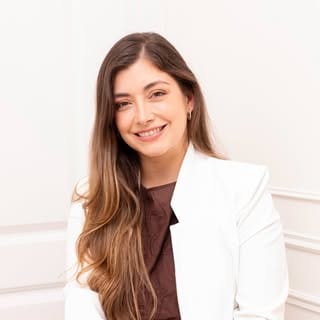 Dra Agustina Rodrigo, Healthcare influencer in Madrid