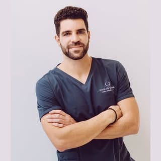 CLINICADERMATOLOGICACARLOSDURAN, Skincare & Dermatology influencer in Spain
