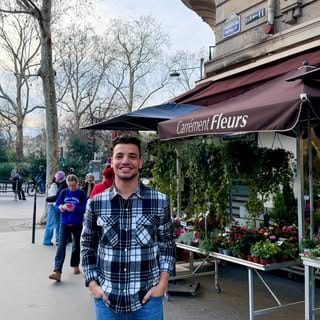 Samuel Nachat, Spirituality & Religion influencer in Paris