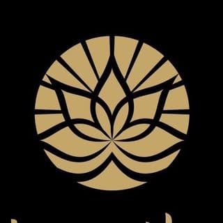 Nava Thai | Masajes thai, Spirituality & Religion influencer in Valencia