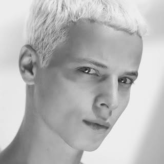Tales Cotta, Women Fashion influencer in São Paulo
