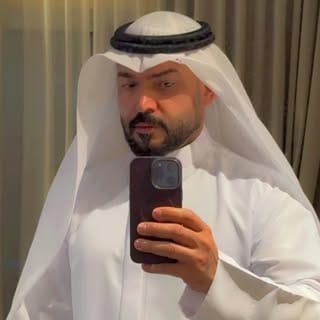 Muhannad Adnan مهند عدنان, Art & DIY influencer in Dubai