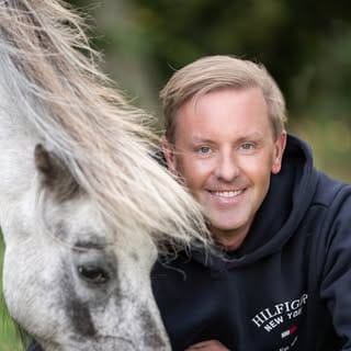 Tobbe Lincon Larsson, Pets influencer in UAE