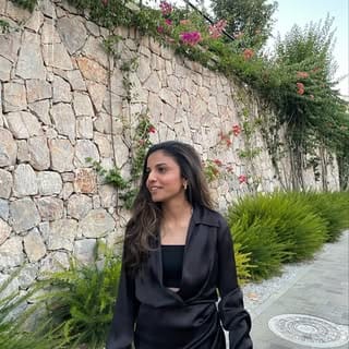 Fatima Tariq, Photography & Video influencer in UAE
