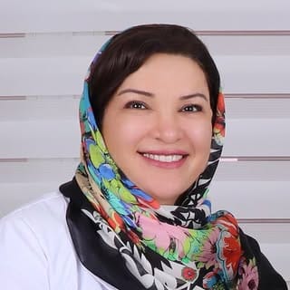 دکترفروغ جمشیدی, Skincare & Dermatology influencer in UAE