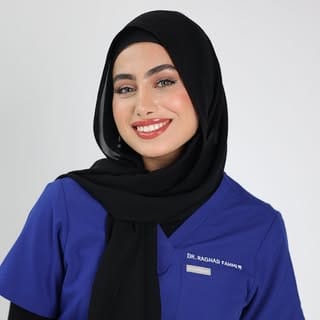 Dr. Raghad Fahmi, Dental Care influencer in UAE