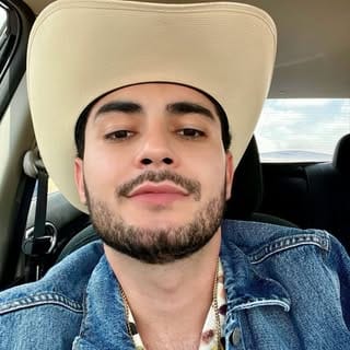 Eduardo Fernandez, Entertainment influencer in Mexico