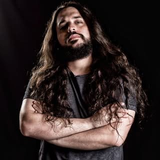 Fabio Carito, Art & DIY influencer in Belo Horizonte