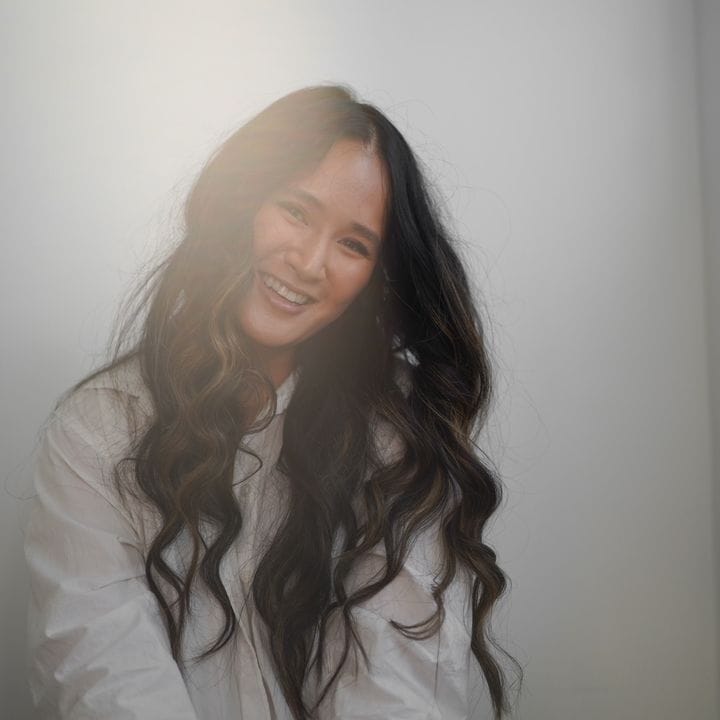 Cam Lee Yoga, Yoga & Meditation influencer in Canada