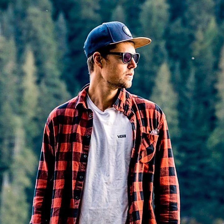 Sebastian, Travel influencer in Canada