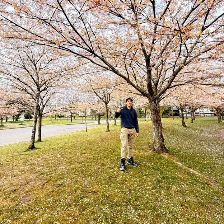 𝐓𝐀𝐑𝐀𝐊𝐈🇵🇭🇨🇦, Technology influencer in Canada