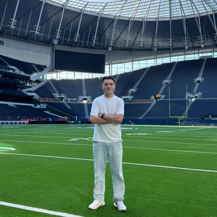 notmaxp💫, Technology influencer in UK