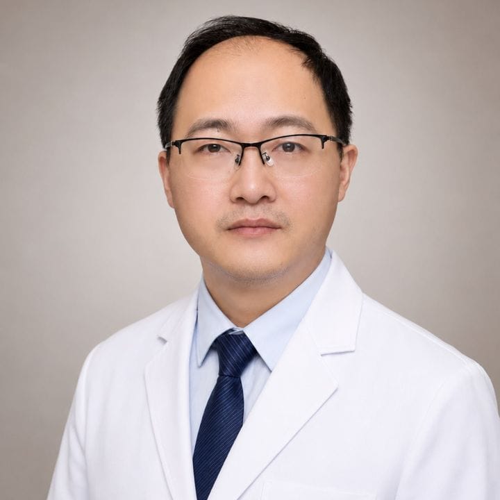 Eric, Healthcare influencer in Canada