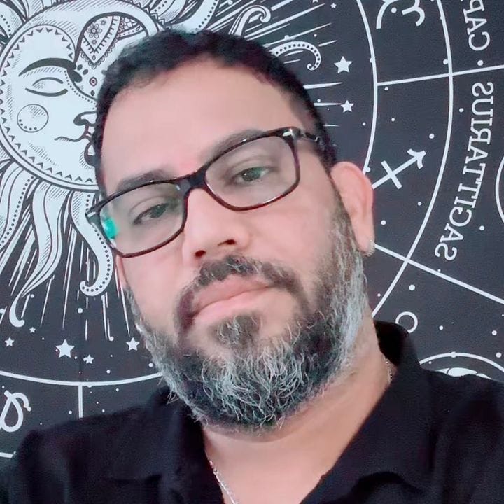 Panditgkehen Astrology, Yoga & Meditation influencer in UK