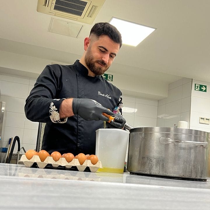 Berat Aslan002, Food & Cooking influencer in Germany