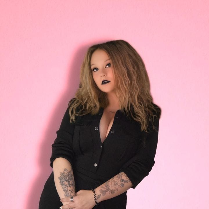 nataliamaquieira, Music & Artists influencer in Spain
