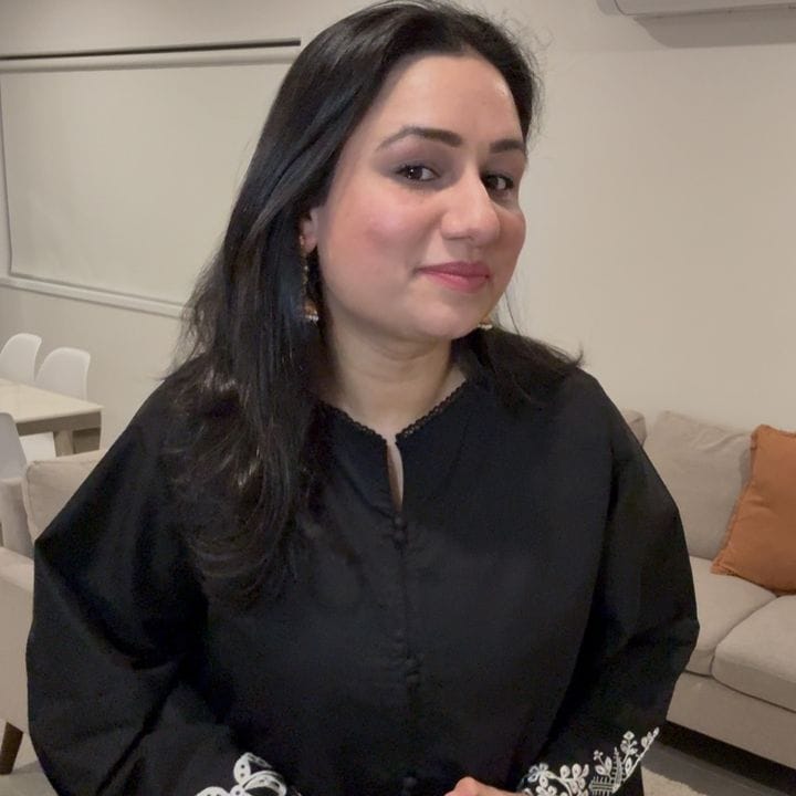 Farheen naz vlogs, Parenting influencer in Australia
