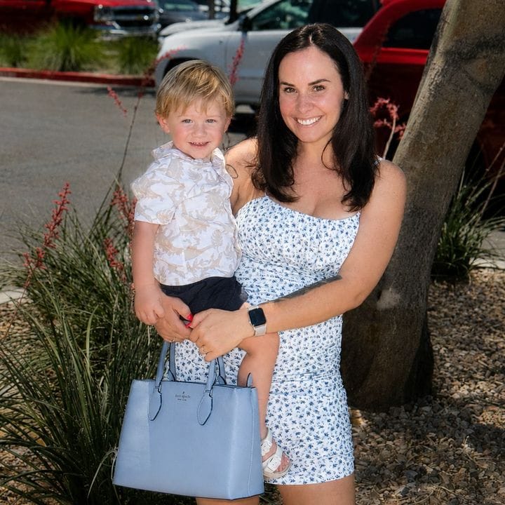 Brittany, Parenting influencer in France